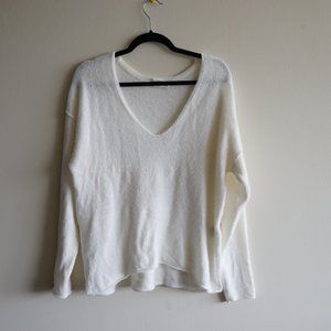 HM white super low cut v-neck sweater in XS